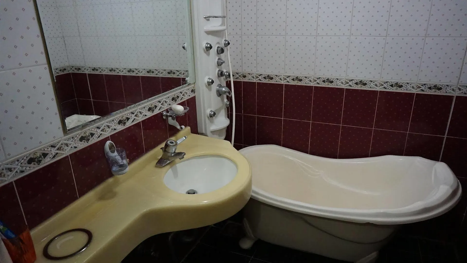 Grand Motel Busan