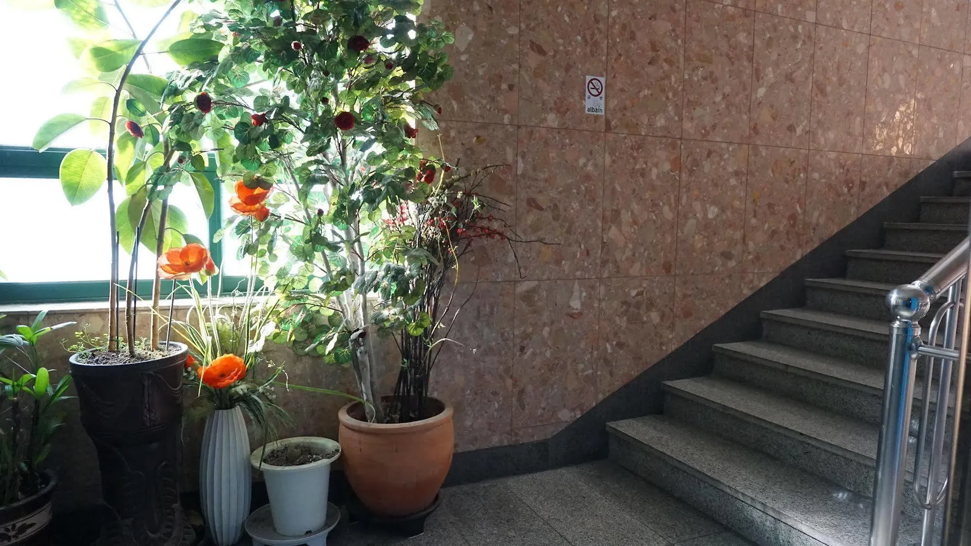 Grand Motel Busan